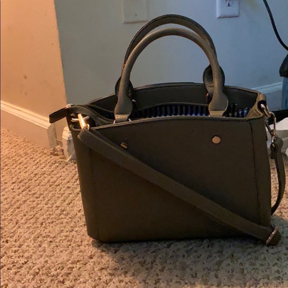 Purse - Picture 3 of 3